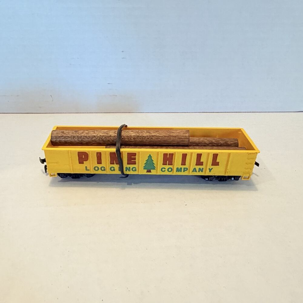Vintage HO SCALE SET OF 9 LOOSE ROLLING STOCK Car, Tankers Etc - Picture 11 of 11